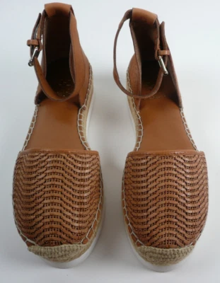 Closed-Toe Women's Slip on Sandal Size 6.5 Strap Closure Summer Fun - Image 1 of 4