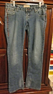 Juniors Low Rise Blue Jeans, slight Flare, Side Stitching - sz 9 - Bild 1 von 4