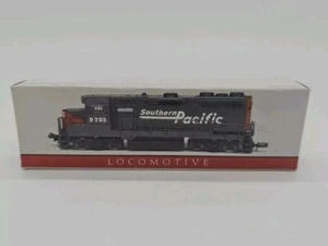 HIGH SPEED METAL- SOUTHERN PACIFIC- LOCOMOTIVE- 9725- SCALE MODEL- OPEN Box - Picture 1 of 7