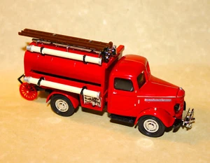 Vintage DieCast Matchbox Models of Yesteryear YFE04-M 1939 Bedford Tanker MIBOX - Picture 1 of 5