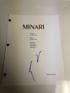 STEVEN YEUN SIGNED HANDSIGNIERT FULL MINARI MOVIE SCRIPT PROOF RARE - Bild 1 von 4