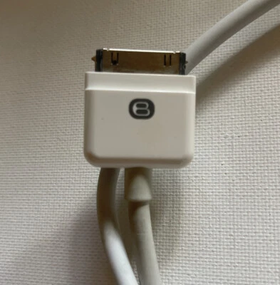 30-pin to usb cable for Apple iPad 1/2/3 iPod Nano 1/2/3/4/5/6 And More [Tested] - Image 1 of 4