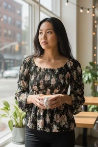 Top túnica de lino tórrido 1X blusa campesina boho floral negra rosa manga larga - Imagen 1 de 5