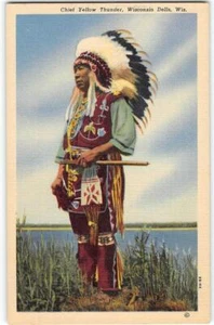 Postal de colección de Wisconsin Dells CHIEF YELLOW THUNDER indio nativo americano años 40 - Imagen 1 de 2