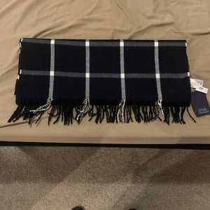 GAP Recycled Cozy Scarf in Navy/White NWT - Picture 1 of 4