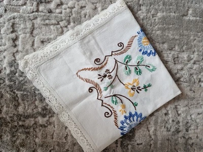 Tischdecke 58 x 58 cm , Handarbeit - Bild 1 von 4