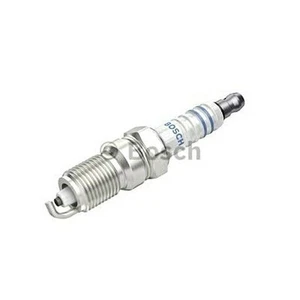 Chevrolet Blazer S10 Beretta Coupe Bosch Spark Plug 1x Piece 2.2-2.8L 1982-1996 - Picture 1 of 1