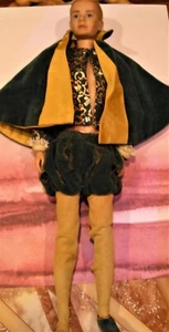 TRAJE DE PRÍNCIPE VINTAGE KEN IN THE VINTAGE, EN CAJA DE PLÁSTICO, SOLO UN ZAPATO - Imagen 1 de 6
