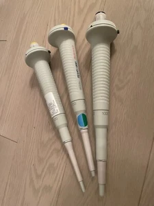 Set  Eppendorf Reference  Pipette single  100  200 1000   pipet - Picture 1 of 2