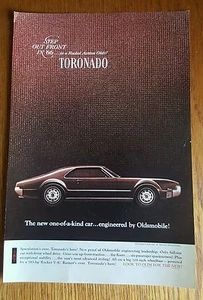 Anuncio impreso vintage de 1966 para el Oldsmobile Toronado - Imagen 1 de 1