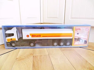 EMEK 90902 'SCANIA HIGHLINE SHELL PETROL TANKER LORRY' 1:25 MIB/BOXED/SEALED. - Imagen 1 de 9