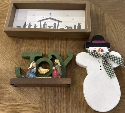 Lote De 3 Letreros De Navidad De Madera Rústica Muñeco De Nieve, Alegría De Colección Invierno Foto 1 de 4