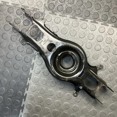 2013-2018 Cadillac ATS Rear Right Passenger Side Lower Control Arm OEM - Image 1 of 4