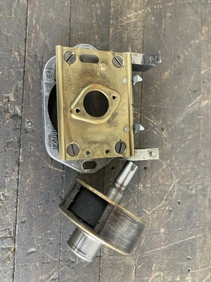 Carrocería y rotor magneto BMW R51/3 R67 R50 R50S R60 R69S Foto 1 de 4