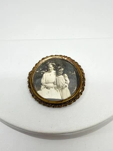 Antique Victorian gold tone Picture brooch lady & girl round unsigned - Picture 1 of 5