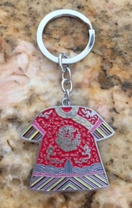 Chinese Imperial Court Dress Key Chain - NEW! - Imagen 1 de 1