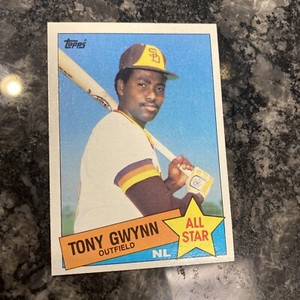 1985 Topps San Diego Padres Baseball Card #717 Tony Gwynn AS