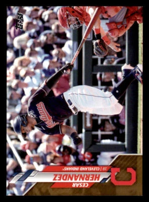 2020 Topps Update Gold #U99 Cesar Hernandez /2020 (ref 235970) - Image 1 of 2