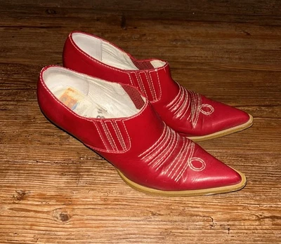 Zapatos de tacón medio Rampage para mujer rojos de imitación de cuero, talla 8,5 M Foto 1 de 4