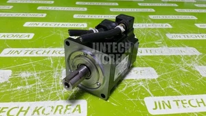 1671) [USED] YASKAWA SERVO MOTOR 200W SGMAV-02ADA61 - Picture 1 of 6