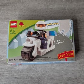 LEGO Duplo Set 4680 - Lego Ville Police Patrol - New in Worn Box