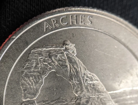 2014 P Utah Arches ATB Quarter 25c Die Chip error, extra rock/arch Cover