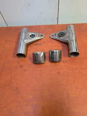 Montajes de faros Kawasaki KZ400 1974 Foto 1 de 4