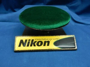 Vintage Nikon Camera Collectible Display Stand Green Velvet Felt Padded Top - Picture 1 of 6