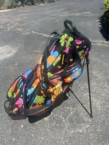 LOUDMOUTH 8.5” Golf Stand Carry Bag Magic Bus Black - Picture 1 of 4