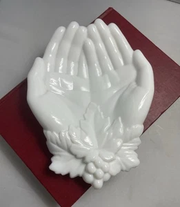 VTG Westmoreland Double Open Hand 7.5” White Milk Glass Trinket Dish Jewelry - Picture 1 of 8