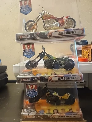 Hot Wheels Justice League Nascar Collection Mark Martin Greg Biffle Jeff Burton - Image 1 of 4