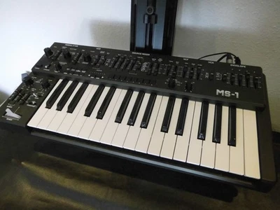 Behringer MS-1 MkII GY - Synthesizer - Bild 1 von 3