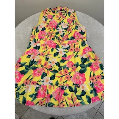 Vestido para mujer Eliza J talla grande 18W amarillo floral calce y acampanado Foto 1 de 4
