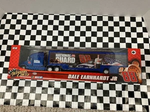 2008 winners Circle Dale Earnhardt JR 1/64 Diecast Transporter - Picture 1 of 3