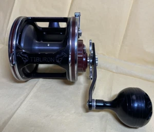 Penn Senator 113H 4/0 Black Tiburon Frame Fishing Reel w/ Power Handle Nice! - Picture 1 of 11