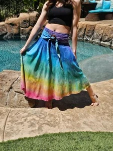 Maya Antonia Mano Tie-Dye Arco Iris2 Cintura Elástica Calada, Falda/Vestido Convertible - Imagen 1 de 15
