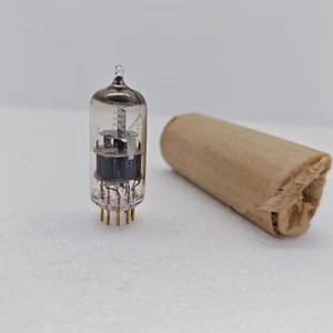 E88CC 6922 CCa Telefunken, D getter, botella alta, escudo gris, muy raro nuevo probado - Imagen 1 de 4