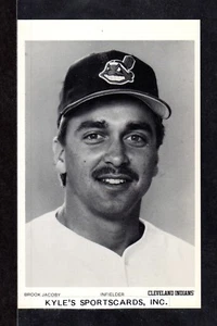 1986 Brook Jacoby  INDIANS UNSIGNED 3-1/2 x 5-1/2  B&W TEAM ISSUED PHOTO CARD #2 - Picture 1 of 1