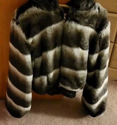 NUEVO CON ETIQUETAS * CHAQUETA BOMBER BABYPHAT DE PIEL SINTÉTICA PARA MUJER TALLA 2XL *RARA * Foto 1 de 4