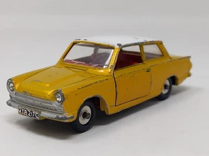 DINKY TOYS 133/139 FORD CORTINA / Scala 1:43 Vintage Toy (Anno 1963) MC112522 - Picture 1 of 15