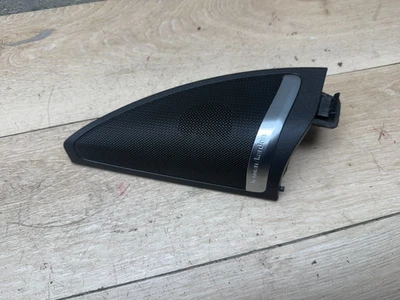 MERCEDES BENZ GLS GL W166 13-19 FRONT RIGHT SIDE DOOR CORNER COVER W/ SPEAKER - Image 1 of 3