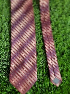 Ermenegildo Zegna Italian Burgundy Silk Men's Necktie - Picture 1 of 5