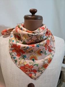 Apricot/Orange Floral 'Chiara Coco'  Twill Silk Scarf 67 cm Square - Imagen 1 de 10