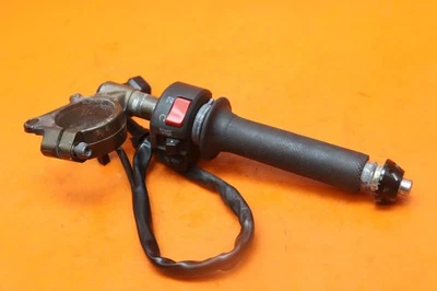 Kawasaki Ninja ZX10R 2004-2005 OEM clip derecho en manillar con interruptores Foto 1 de 4