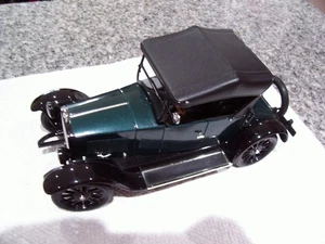 1920 CLEVELAND ROADSTER 1:18 SCALE ROAD SIGNATURE Diecast PREOWNED NO BOX - Bild 1 von 5
