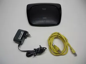 Linksys DIR-890L/R 54 Mb/s 4 porte 10/100 router wireless G (WRT54G2) - Foto 1 di 5