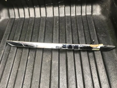 INFINITI FX30 FX35 FX37 FX50 QX70 2009-2018 FEO MALETERO PUERTA LEVADIZA MOLDURA - Imagen 1 de 4