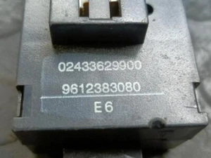 9612383080 multifunction screen for PEUGEOT 306 BERLINA 3 5 PUERTAS (S1) 172235 - Picture 1 of 4