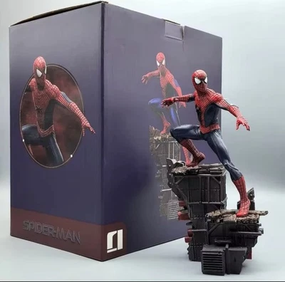 🕷️ FIGURINE SPIDERMAN EDITION MARVEL AVENGERS IDÉAL COMME CADEAU NOËL ENFANT - Immagine 1 di 2