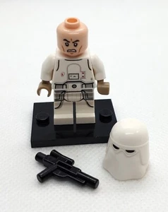 Snowtrooper w/ Clone Head & Blaster - Star Wars LEGO Minifigure - 75239 - Picture 1 of 7